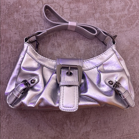 Handbags - Silver Metallic Handbag with Buckle Detail